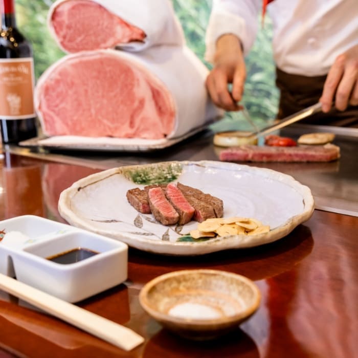 街とつながる、人とつながる、くつろぎの空間。